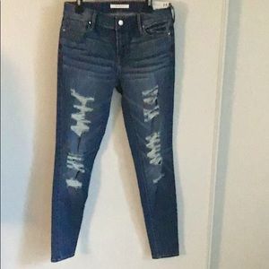 New PacSun Women’s Perfect Fit Ripped Denim Jean Jegging in Medium Wash